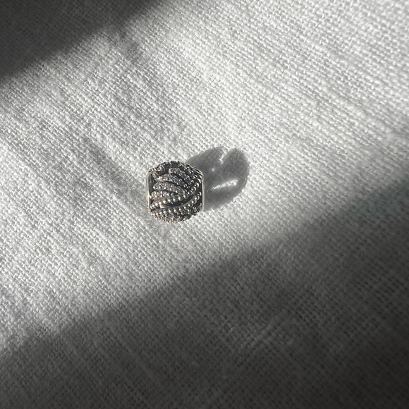 Pandora Pave Majestic Feathers Charm - Picture 2 of 5